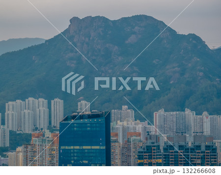 19 Oct 2025 Bustling Kowloon Streets Amid Vibrant Urban Skyline 19 Oct 2025 Bustling Kowloon Streets Amid Vibrant Urban Skyline 132266608