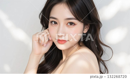 綺麗な女性のビューティーイメージ 132268720