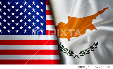 アメリカの国旗とキプロスの国旗 132268896
