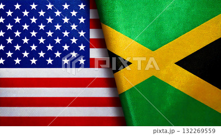 アメリカの国旗とジャマイカの国旗 132269559