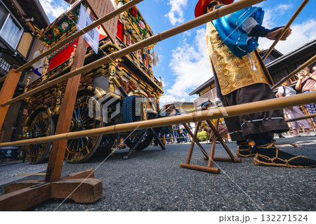 251009秋の高山祭s467-2 132271524
