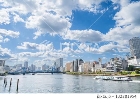 「東京都」深川付近の隅田川の風景 江東区 「東京都」深川付近の隅田川の風景 江東区 132281954