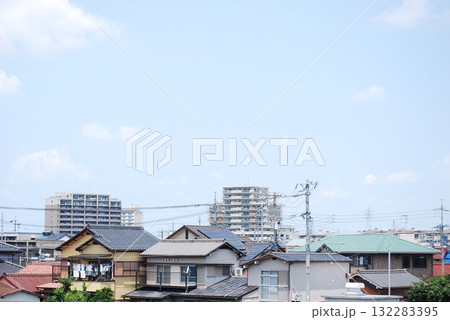 住宅街の風景 住宅街の風景 132283395