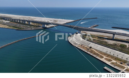 浜名湖・今切口と浜名大橋 - 静岡県浜松市,日本 浜名湖・今切口と浜名大橋 - 静岡県浜松市,日本 132285932