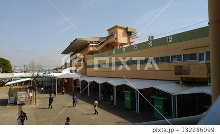 旧名古屋競馬場の風景(スタンド) 旧名古屋競馬場の風景(スタンド) 132286099