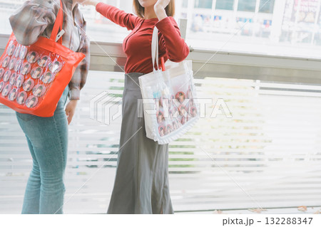 supporting my fave 132288347