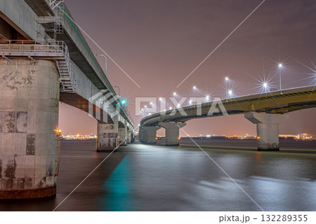 名鉄空港線とセントレアライン夜景 名鉄空港線とセントレアライン夜景 132289355