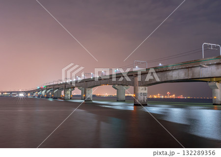 名鉄空港線の夜景 名鉄空港線の夜景 132289356