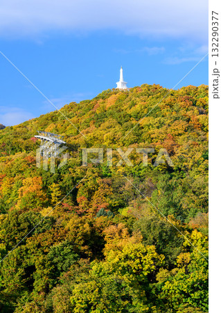 藻岩山の紅葉_1318 132290377