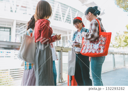 supporting my fave 132293282