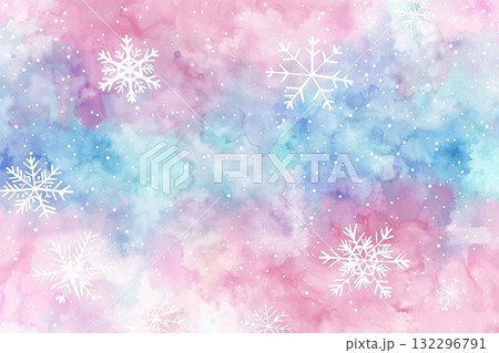 ピンクとブルーの水彩風冬背景　雪の結晶が舞うやわらかなグラデーションテクスチャ（パステル・冬・背景素 132296791