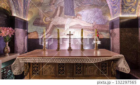 Cross and candles in the Church of the Holy Sepulcher timelapse hyperlapse. 132297565