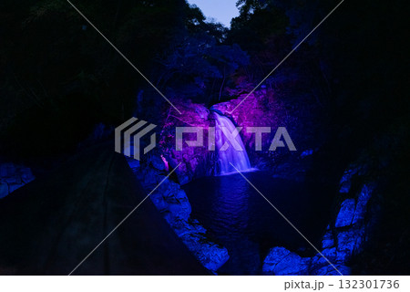 三重県 名張市 赤目四十八滝 ライトアップ 三重県 名張市 赤目四十八滝 ライトアップ 132301736