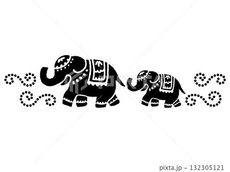 お祭りのインド象。素朴な手描きのシルエット。 お祭りのインド象。素朴な手描きのシルエット。 132305121