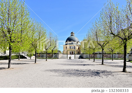 ドロットニングホルム宮殿への門扉 132308333