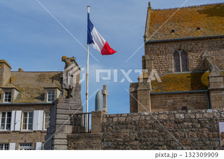 Barfleur and the coast of the french normandy 132309909