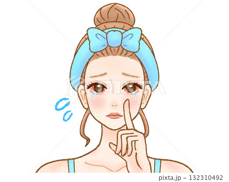 白目が充血して涙目になる大人女性のイラスト素材 132310492