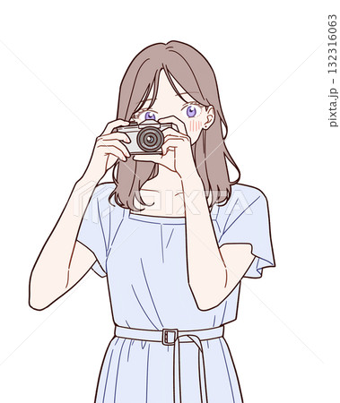 写真を撮る女の子 132316063