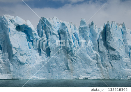 Perito Moreno Glacier, Los Glaciares National Park, Santa Cruz Province, Patagonia Argentina. 132316563