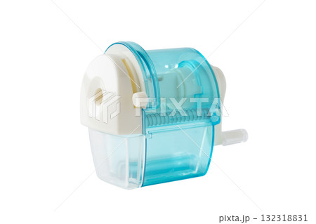 透明背景（png）に水色の鉛筆削り器 132318831