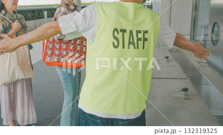 supporting my fave supporting my fave 132319325