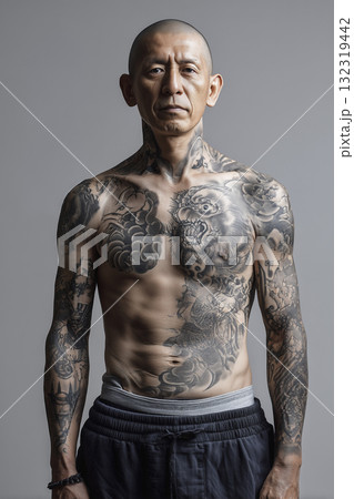 和彫りを入れた反社の男性 132319442