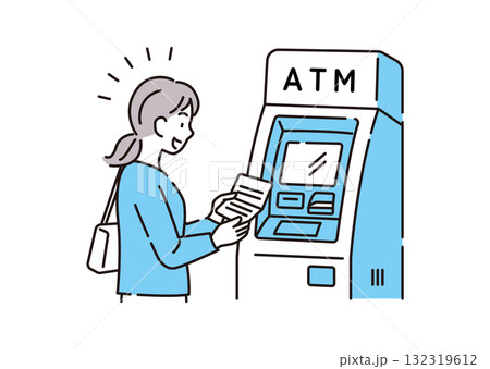 ATMを操作する女性 132319612