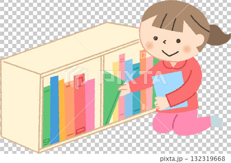 本棚の整理をする子供 本棚の整理をする子供 132319668