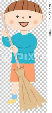 竹箒を持っている男の子 竹箒を持っている男の子 132319676