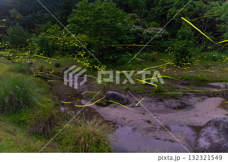 ホタル 乱舞 洋上アルプス屋久島(春 ホタル 乱舞 洋上アルプス屋久島(春 132321549