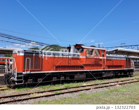 ディーゼル機関車 DD51 貨物列車 豊岡駅 ディーゼル機関車 DD51 貨物列車 豊岡駅 132322703