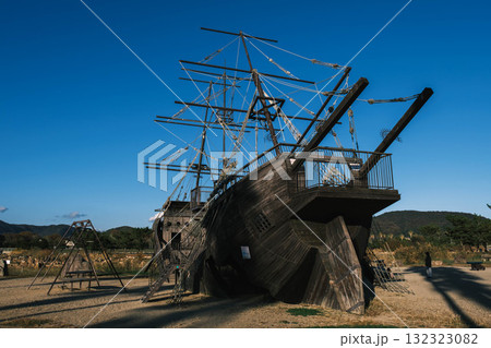 [赤穂海浜公園]難破船の遊具 132323082