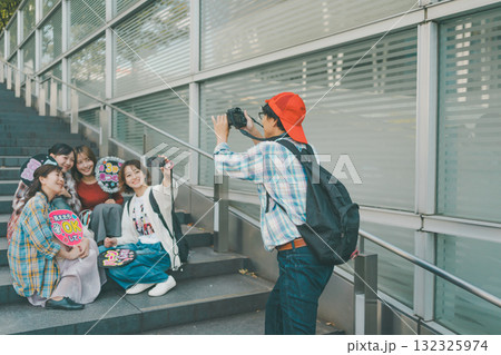 supporting my fave supporting my fave 132325974