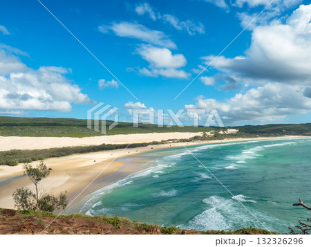 青空 青い空 ブルースカイ 132326296
