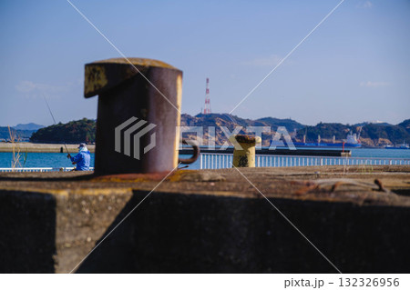[宇野港]田舎の港町のノスタルジックな風景 132326956
