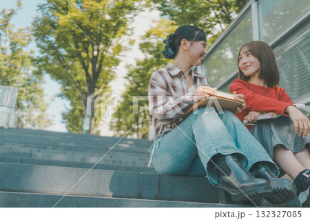 女子大生のキャンパスライフ 女子大生のキャンパスライフ 132327085