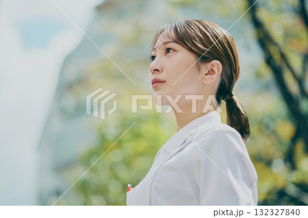 女性看護師のポートレート 女性看護師のポートレート 132327840