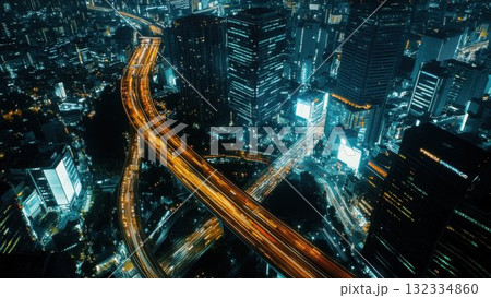 未来都市の夜景 ネオンライトと高層ビル群_1 132334860