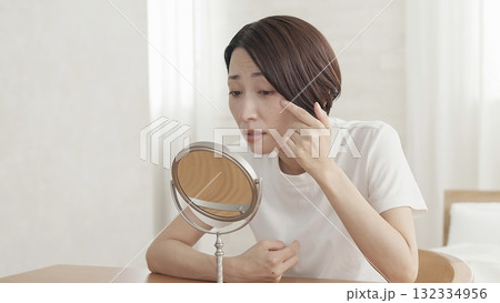 美容 肌年齢 健康イメージ 美容 肌年齢 健康イメージ 132334956