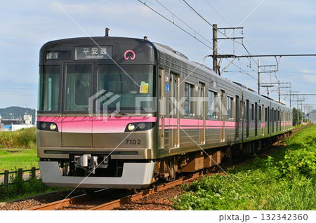 名鉄小牧線を走る 名市交7000系7002編成 名鉄小牧線を走る 名市交7000系7002編成 132342360
