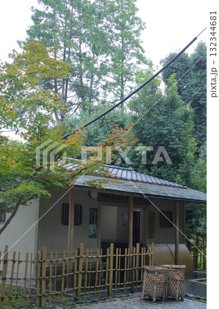 京都・嵯峨野の観光トイレ 132344681