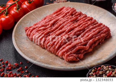 Raw minced beef or pork, ground meat for burgers. Raw minced meat 132348033