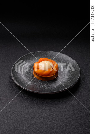 Pie, sweet round tart with apricot pieces, cream and nuts. Sweet tart with peach Pie, sweet round tart with apricot pieces, cream and nuts. Sweet tart with peach 132348200