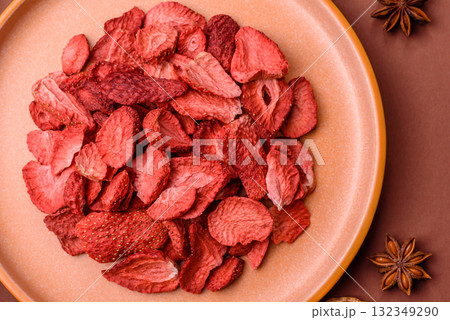 Dried sublimated slices of strawberry as an ingredient for sweet desserts. Dried strawberry Dried sublimated slices of strawberry as an ingredient for sweet desserts. Dried strawberry 132349290