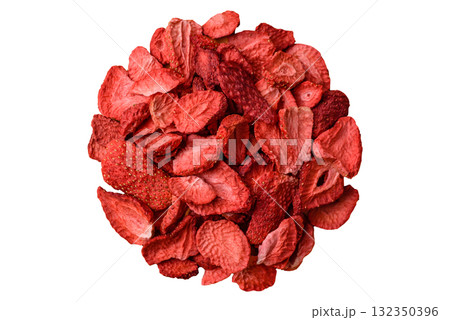 Dried sublimated slices of strawberry as an ingredient for sweet desserts. Dried strawberry Dried sublimated slices of strawberry as an ingredient for sweet desserts. Dried strawberry 132350396