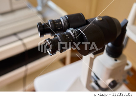 Advanced Optical Microscope Utilized Within a Laboratory Environment for Various Purposes Advanced Optical Microscope Utilized Within a Laboratory Environment for Various Purposes 132353103