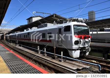 East-i`E 132353991