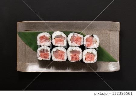 マグロ中巻き マグロ中巻き 132356561