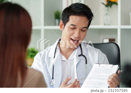 Consultations with a general practitioner examining patient concerns 132357395