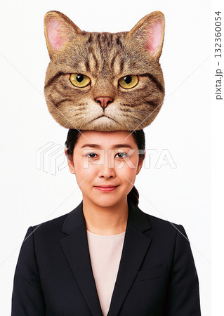 猫を被る 132360054